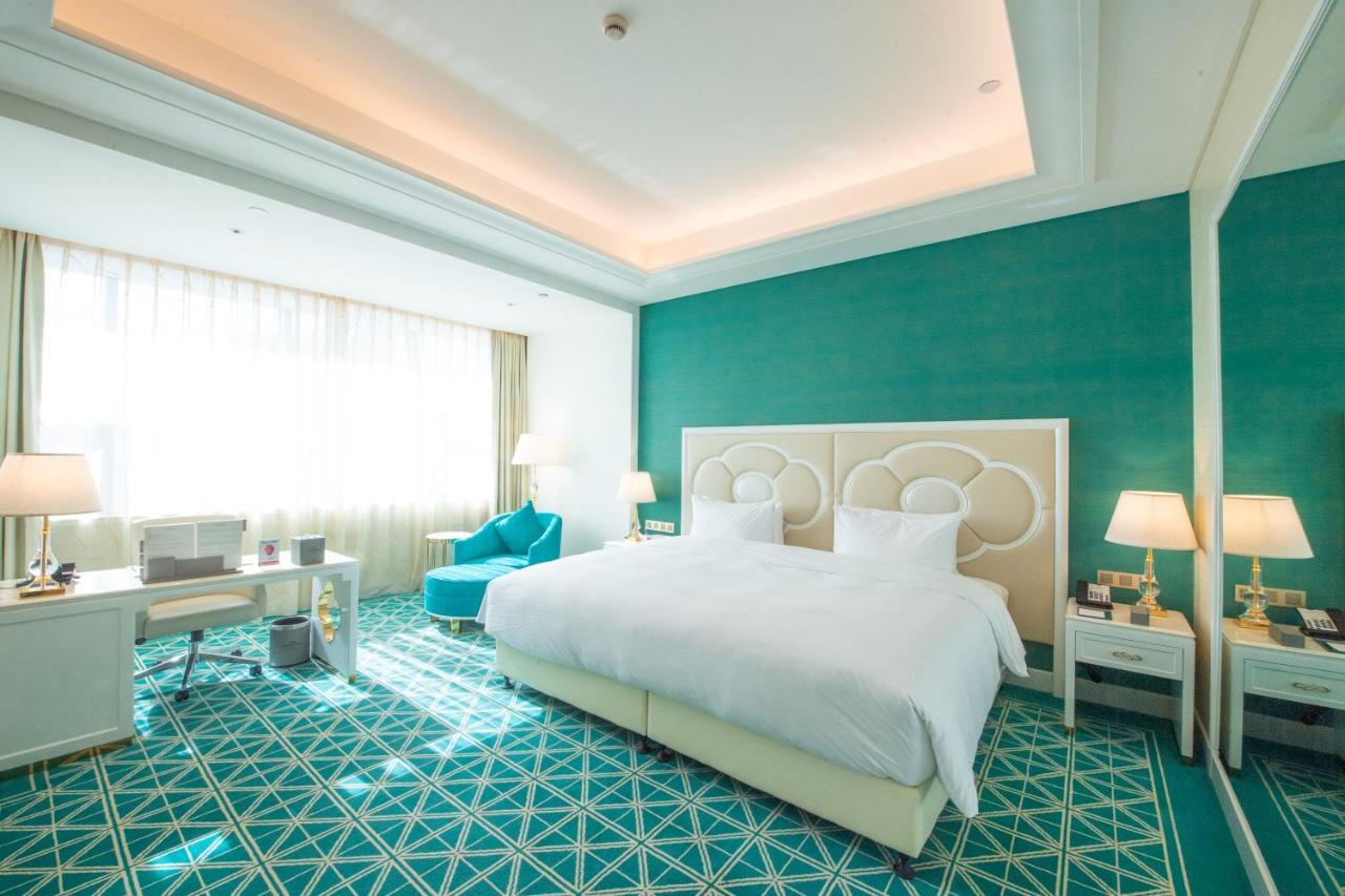 Howard Johnson Plaza Ningbo Exterior foto