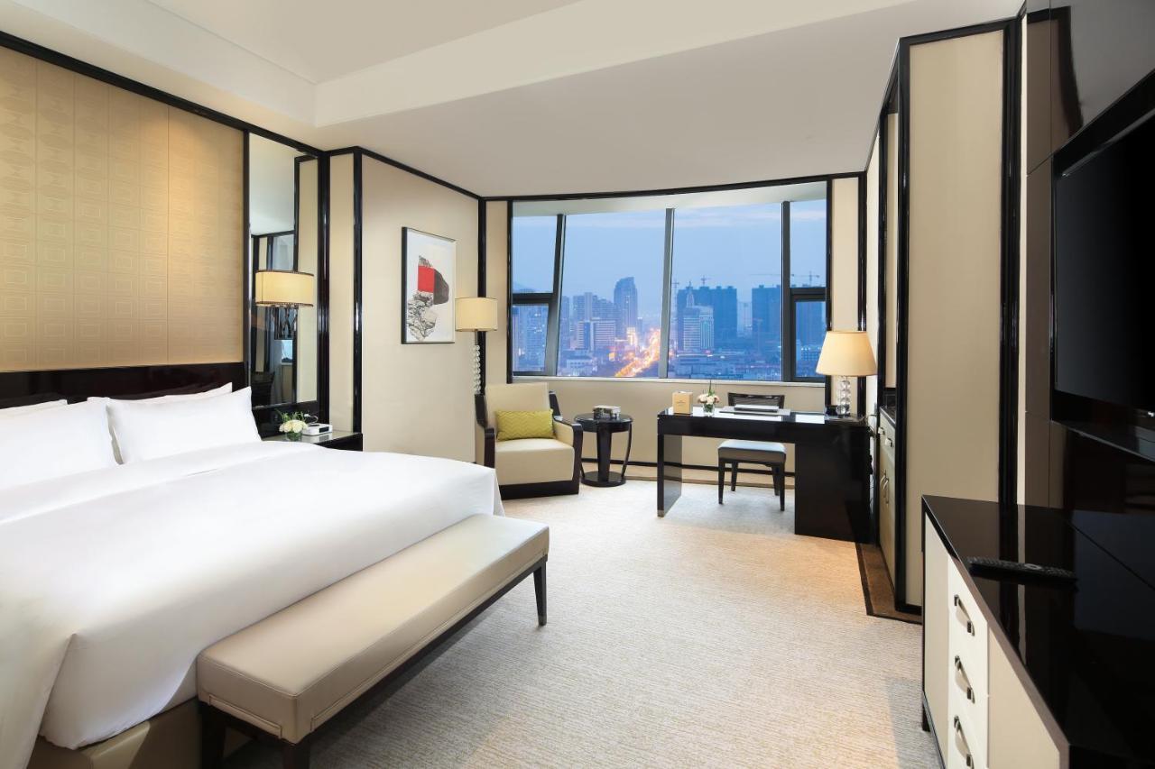 Howard Johnson Plaza Ningbo Exterior foto